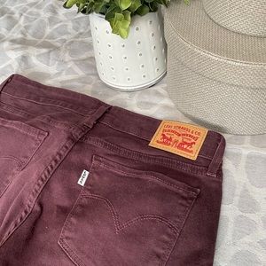 Levi Strauss & Co. 711 Skinny Jean Size 27